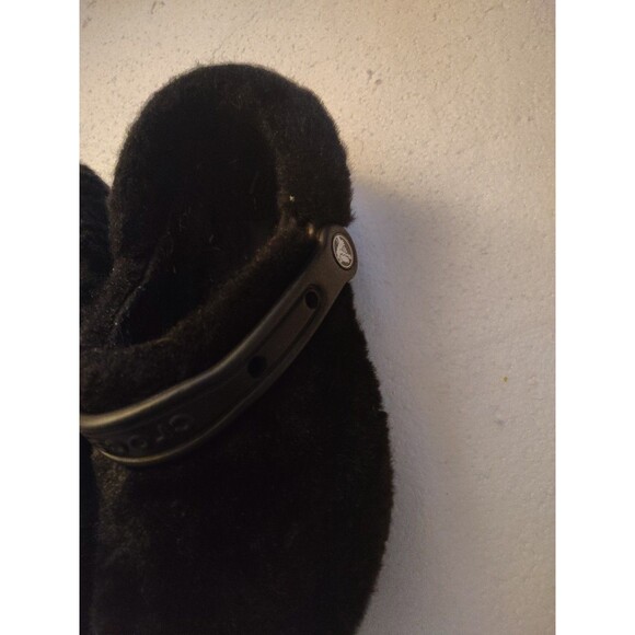 Crocs Men-5 and Women's-7 Classic Fur Sure Clogs Roomy Fit Black, NWOT. - Picture 4 of 6
